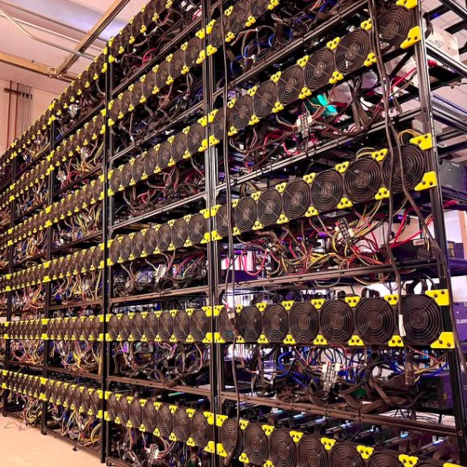 Vnish Marketplace - The Hub for Mining Solutions